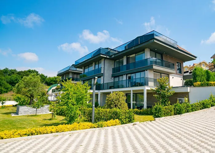 Royal Blue Istanbul - Luxury Villas